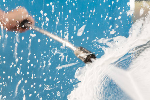 Best Gutter Cleaning  in Riviera Beach, MD