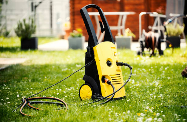 Best Driveway Pressure Washing  in Riviera Beach, MD